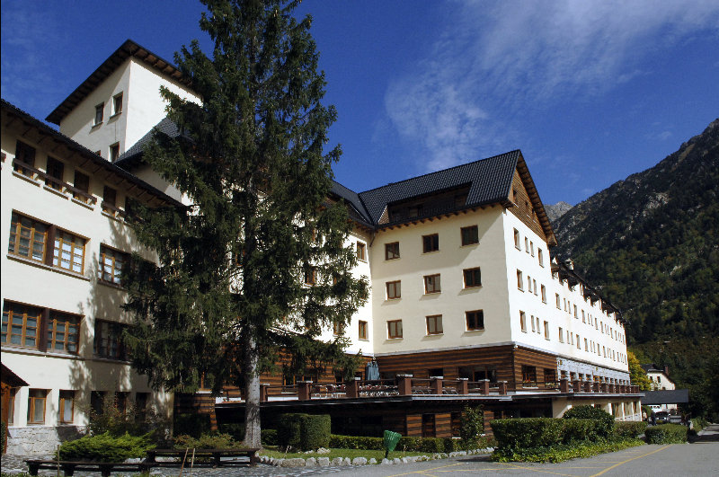 Manantial Hotel 2/33