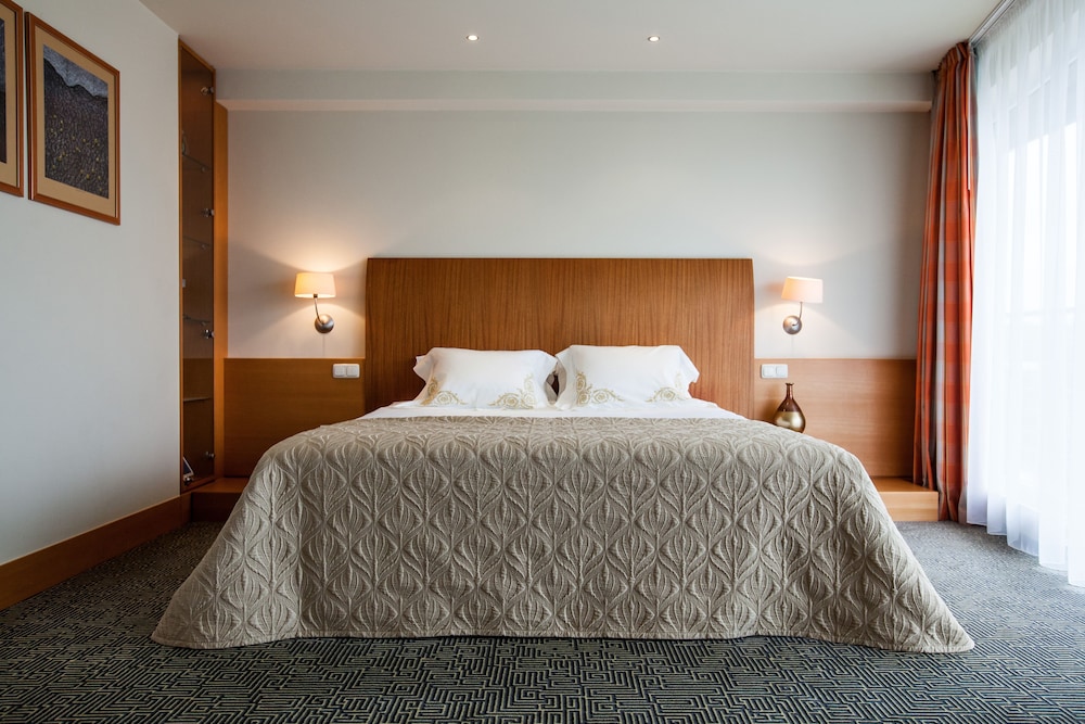 Mercure Palanga Vanagupe 19/74