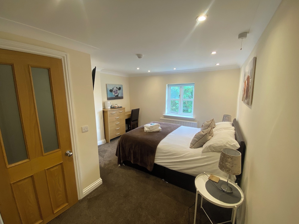 Parkside Guest House 22/50