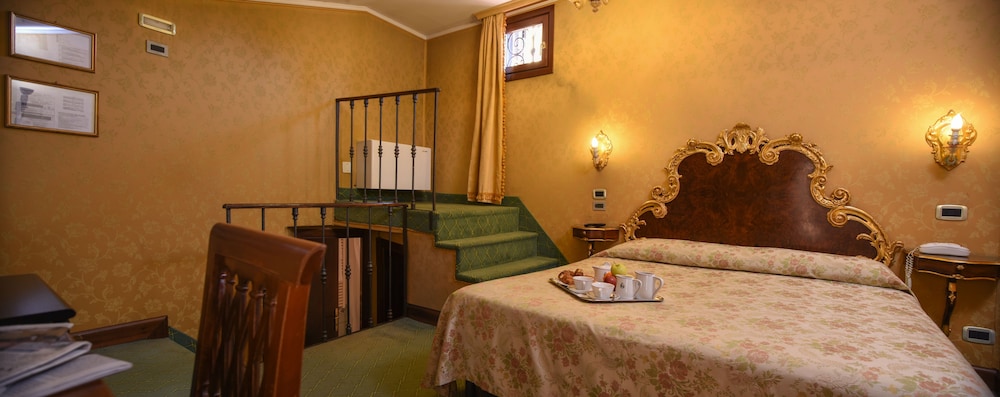 San Moise Hotel 42/70