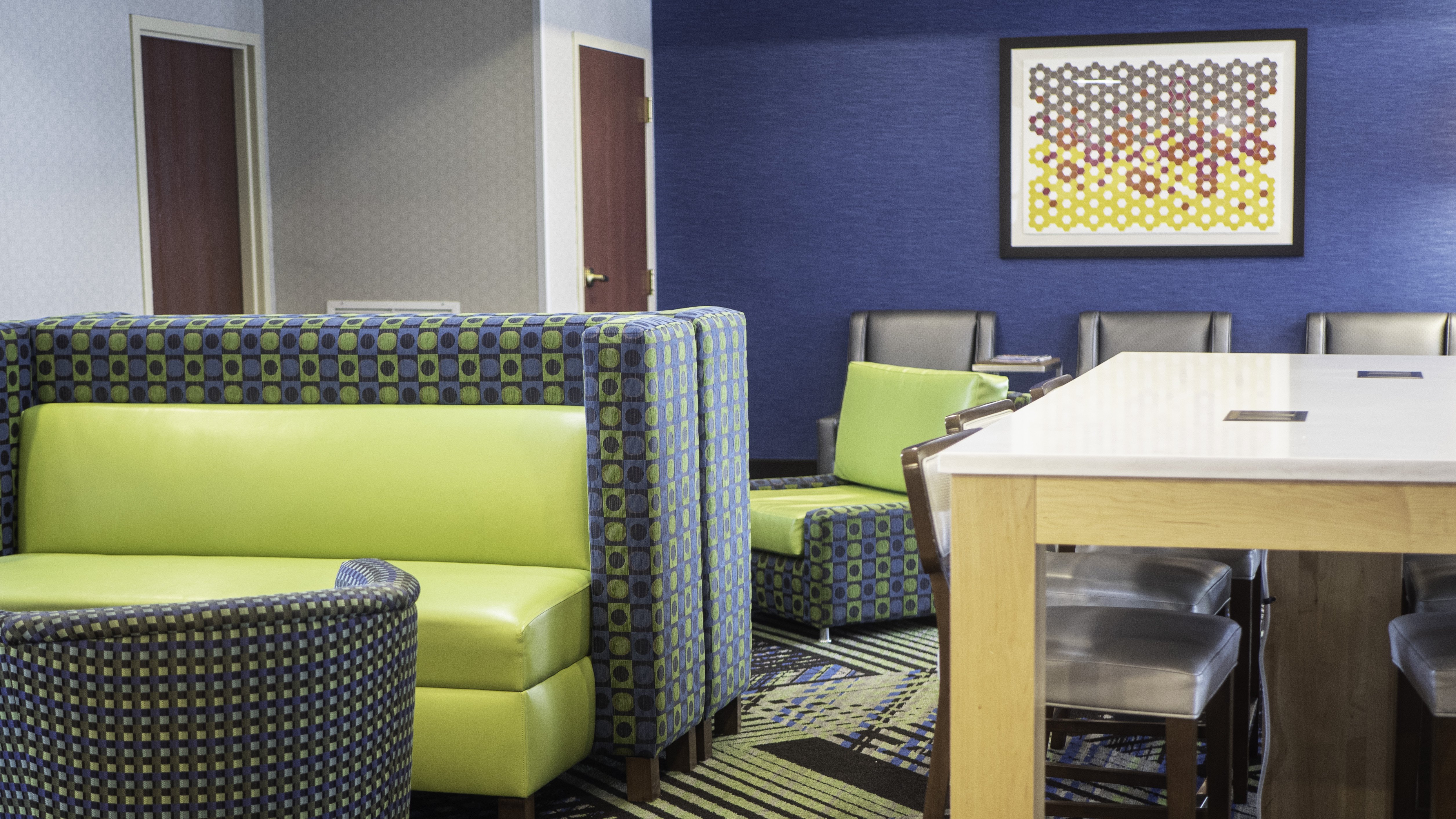 Holiday Inn Express Hotel Suites Charlotte Concord I 85 51/58