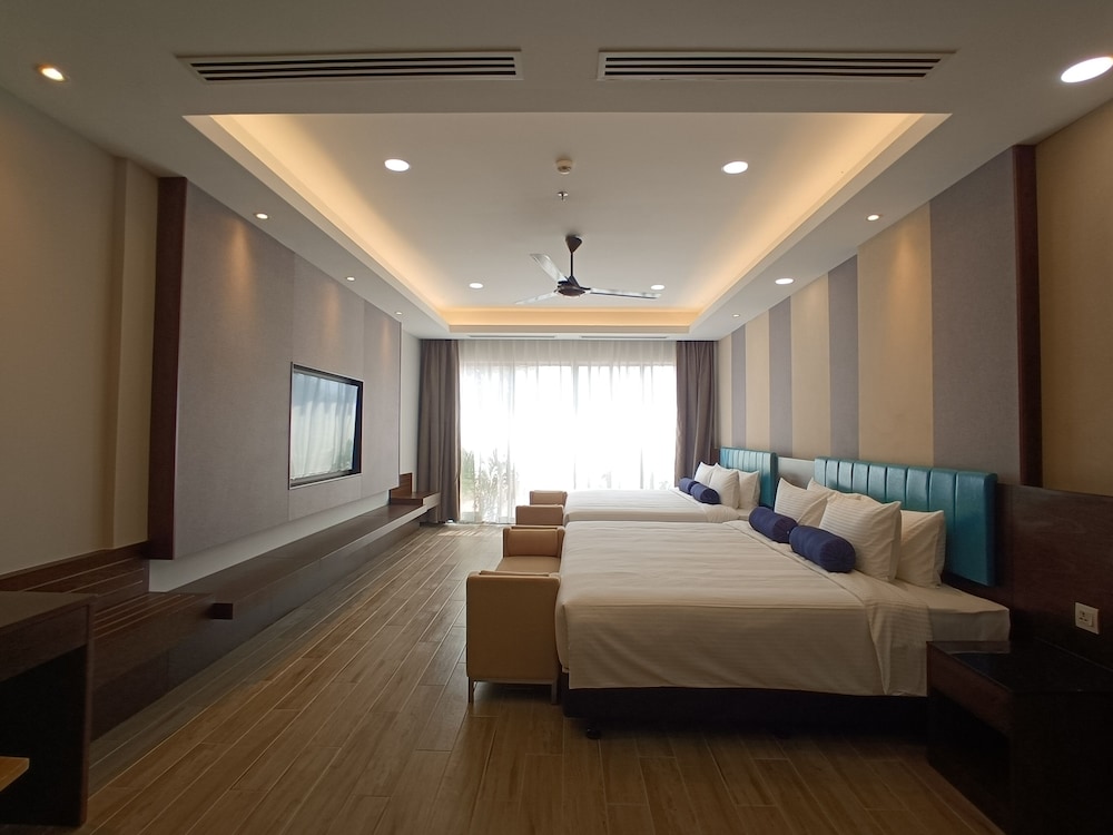 Pacific Regency Beach Resort Port Dickson 14/48