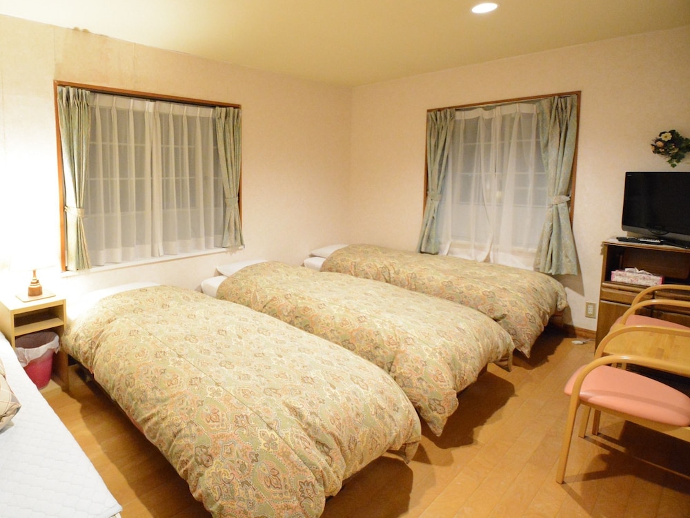 Pension Avenue 4/35