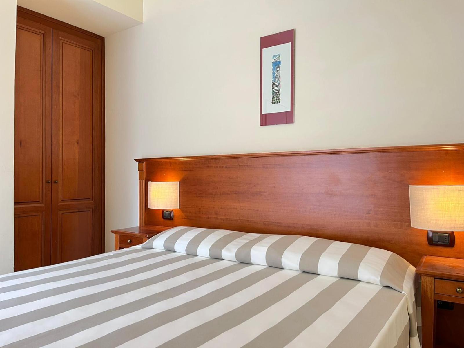 Albergo degli Amici 15/57