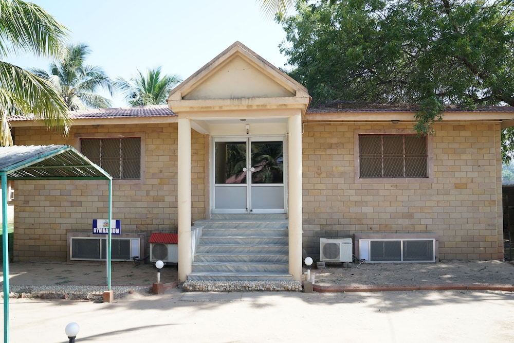 Stay Guru Resort Farm Villa 2/50