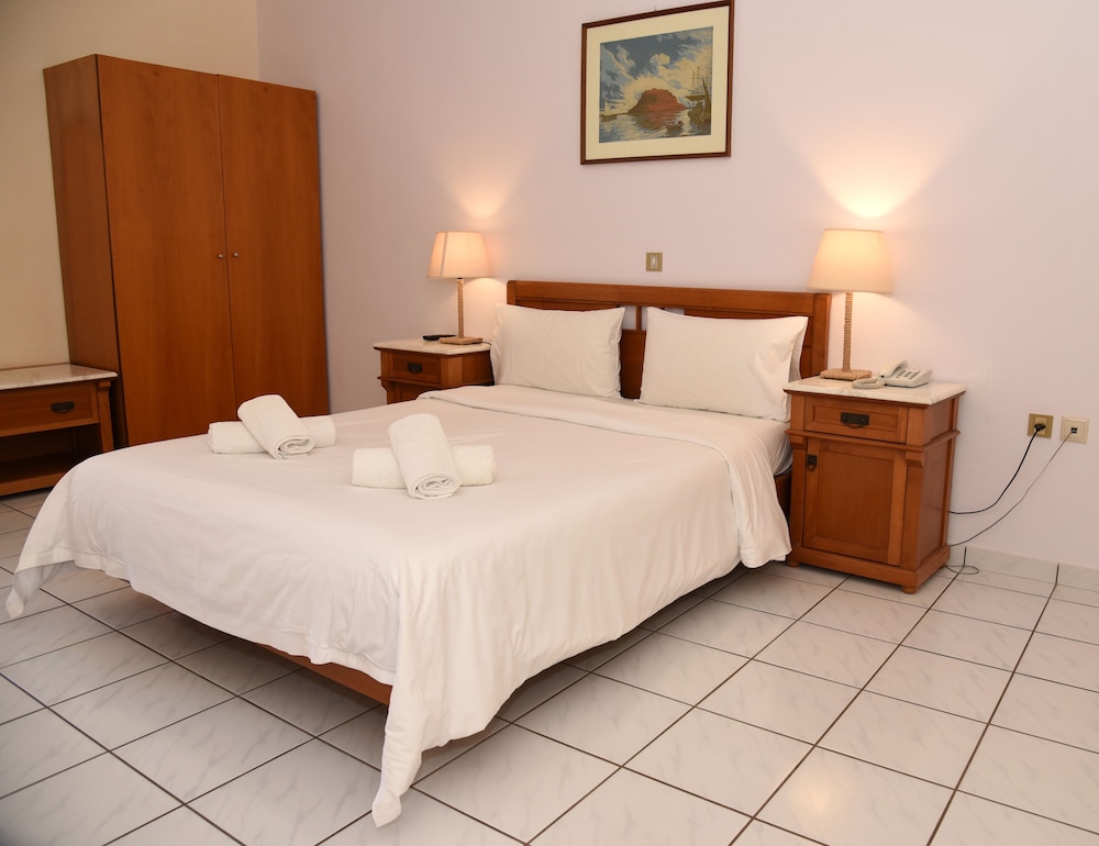 Standard, Queen Bed, Sea View
