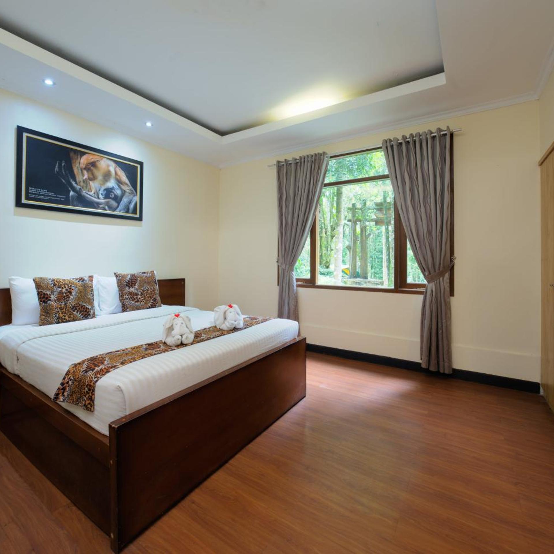 Safari Lodge Hotel 11/51
