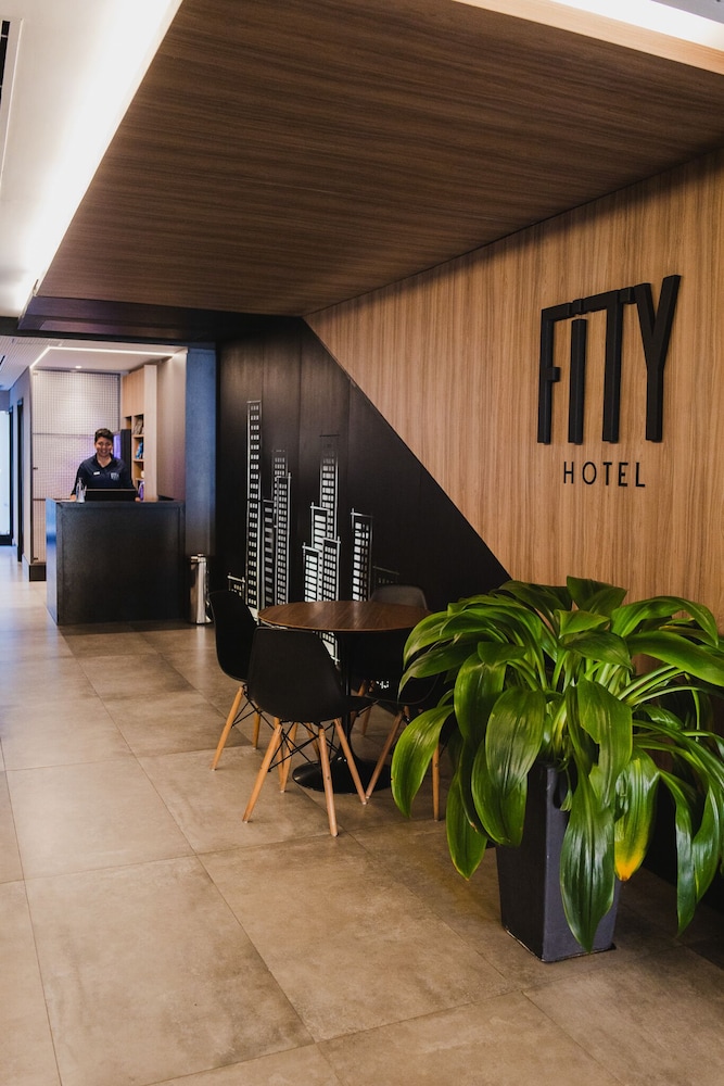 Fity Hotel 35/35