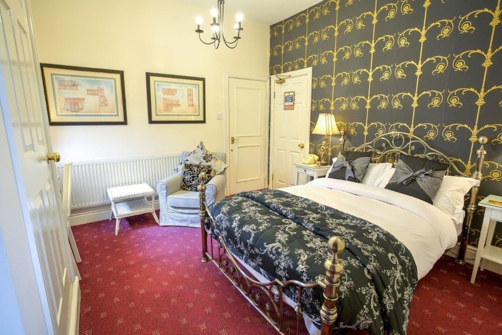 The Ascott 25/50