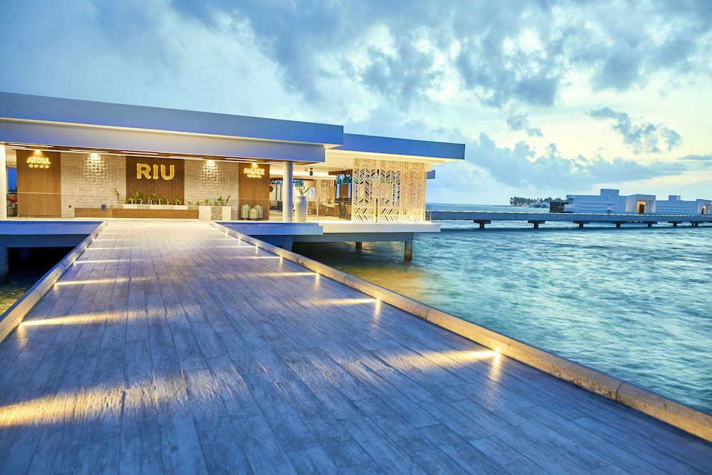 Riu Palace Maldivas 65/72