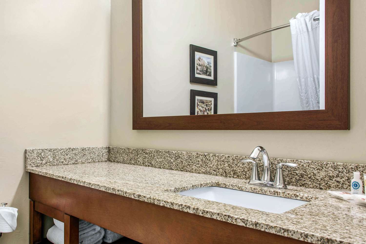 Fairfield Inn & Suites by Marriott Scottsdale Old Town 14/14