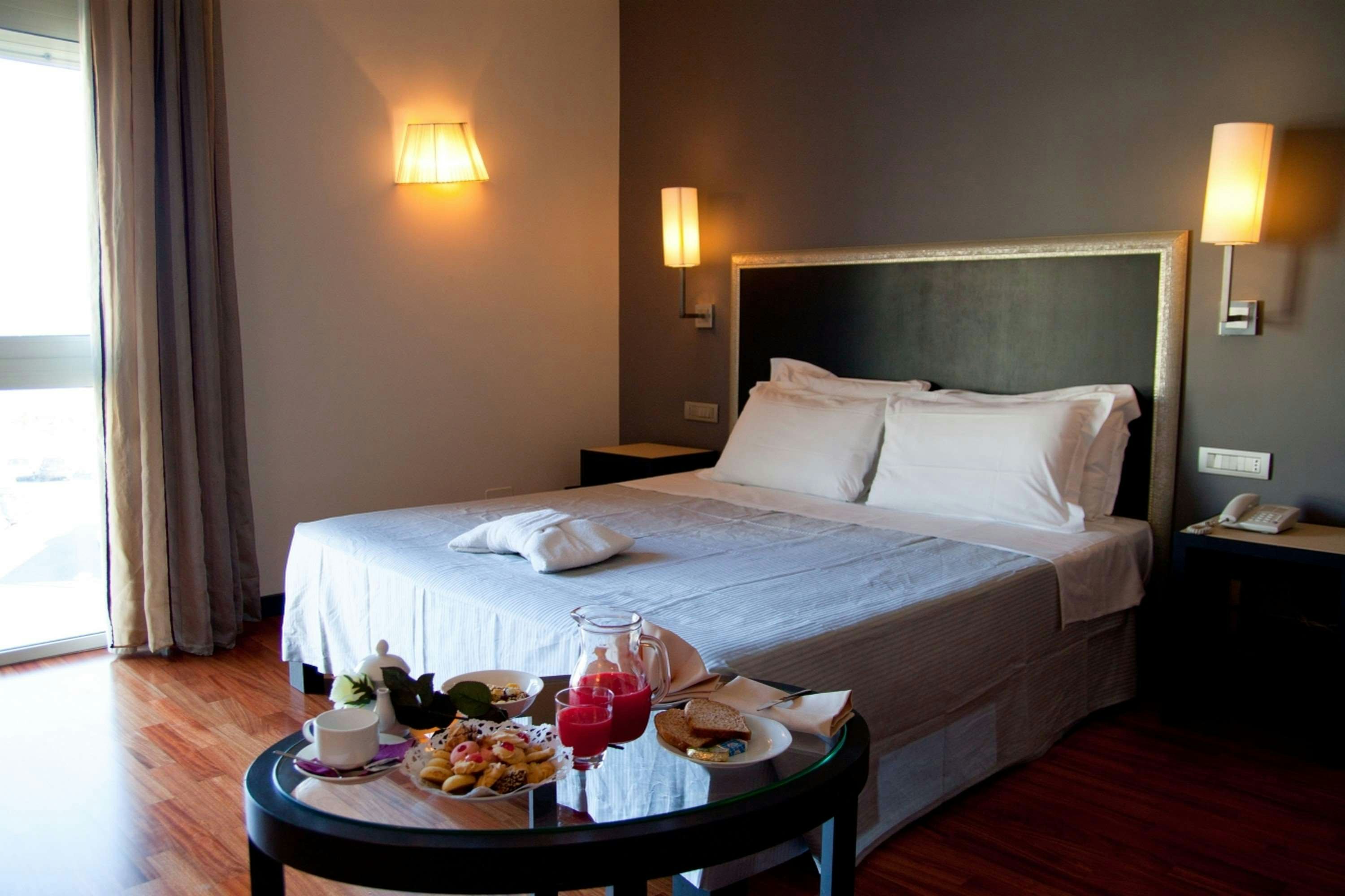 Plaza Hotel Catania 25/81