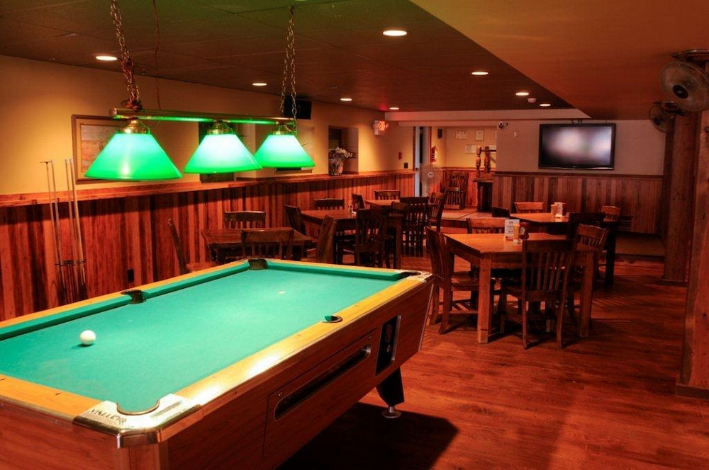 Sacajawea Hotel 24/50