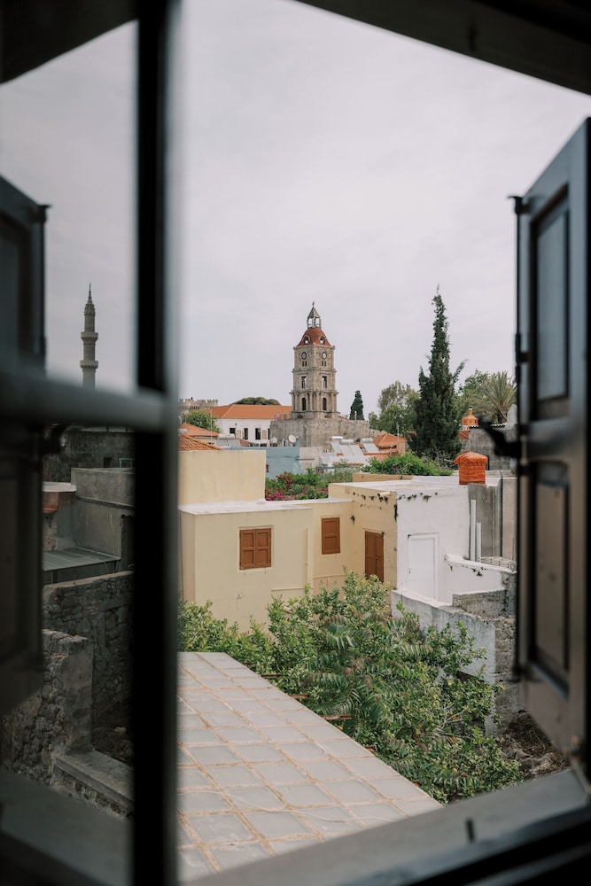 Zacosta Villa 3/50