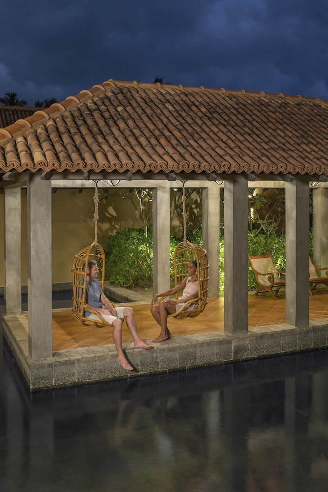 Anantara Kalutara Resort 42/73