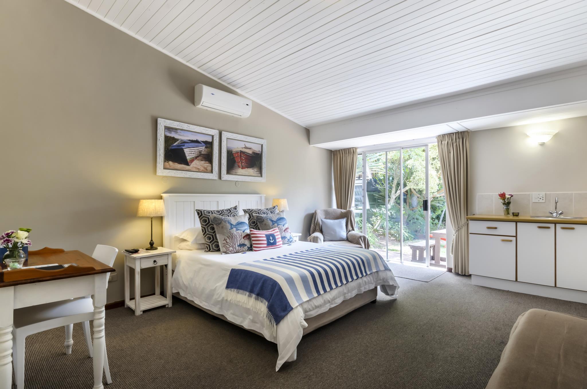 Admiral S Lodge Guest House B B 6/83