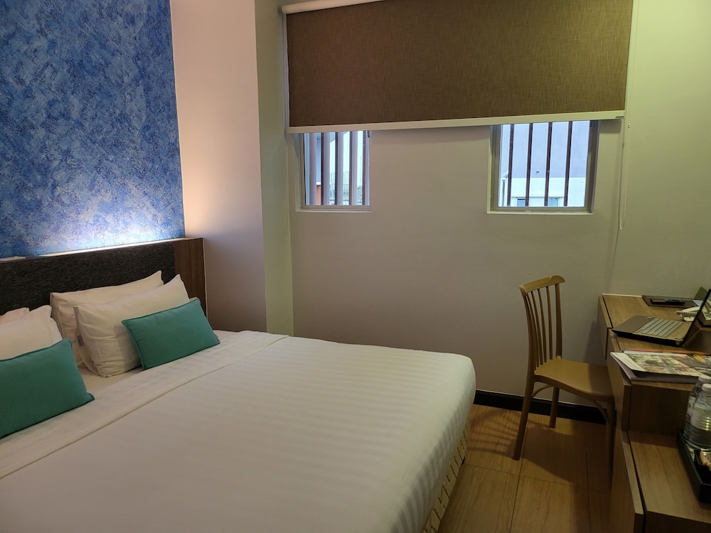 Grand Orient Hotel Perai 13/62
