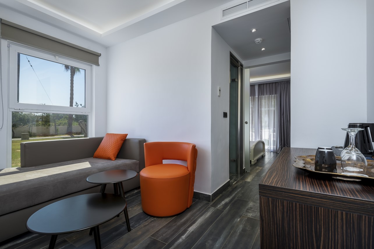 Diamond Boutique Hotel 24/53