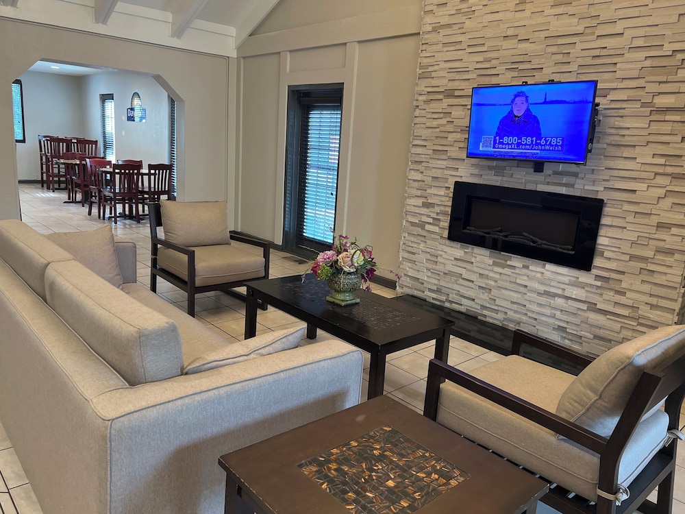 Days Inn By Wyndham College Park Airport Best Road 34/55
