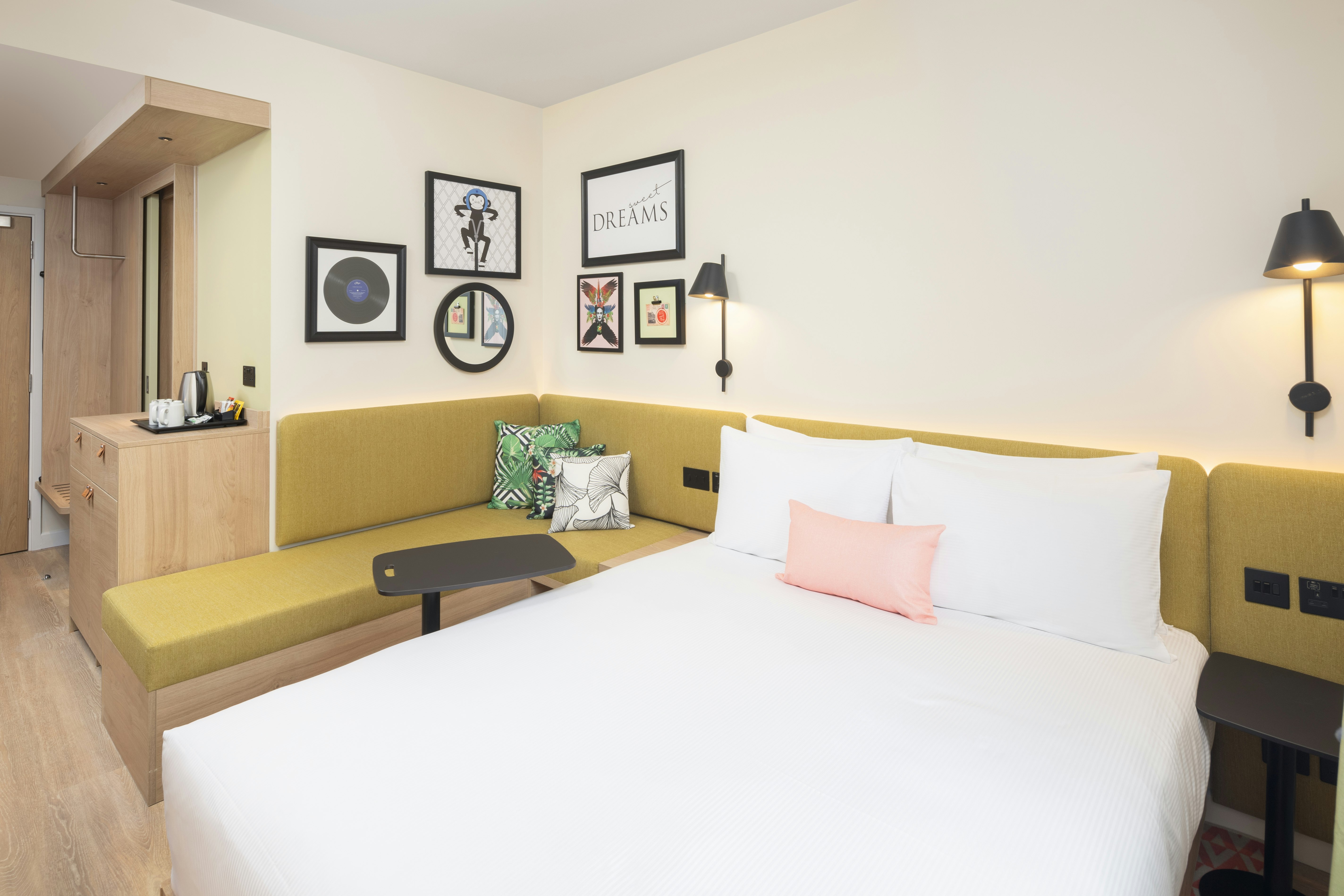 Hampton by Hilton London Old Street 18/36