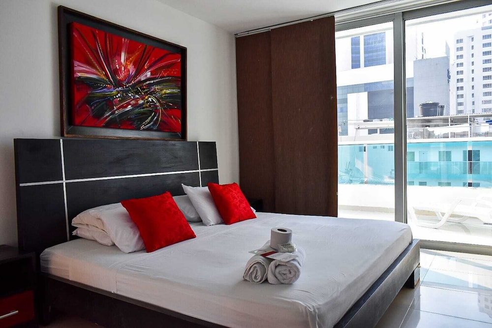 HOTEL OR 18/38