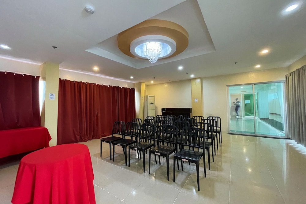 Diamond Spring Hotel 38/51