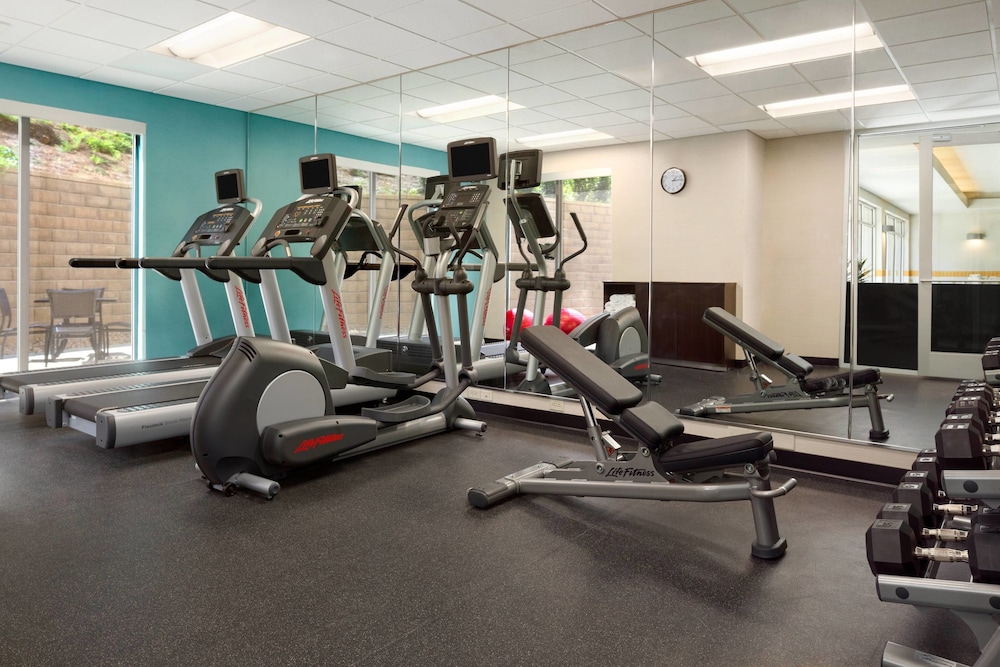 Fairfield Inn Suites Bristol 15/22