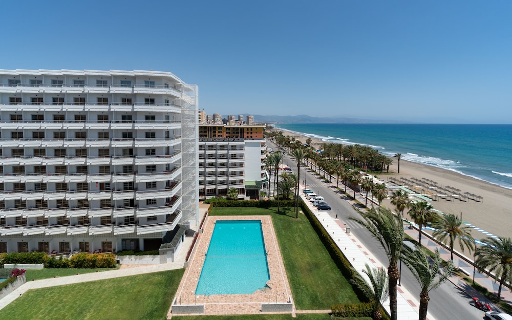 Hotel Apartamentos Bajondillo in TORREMOLINOS