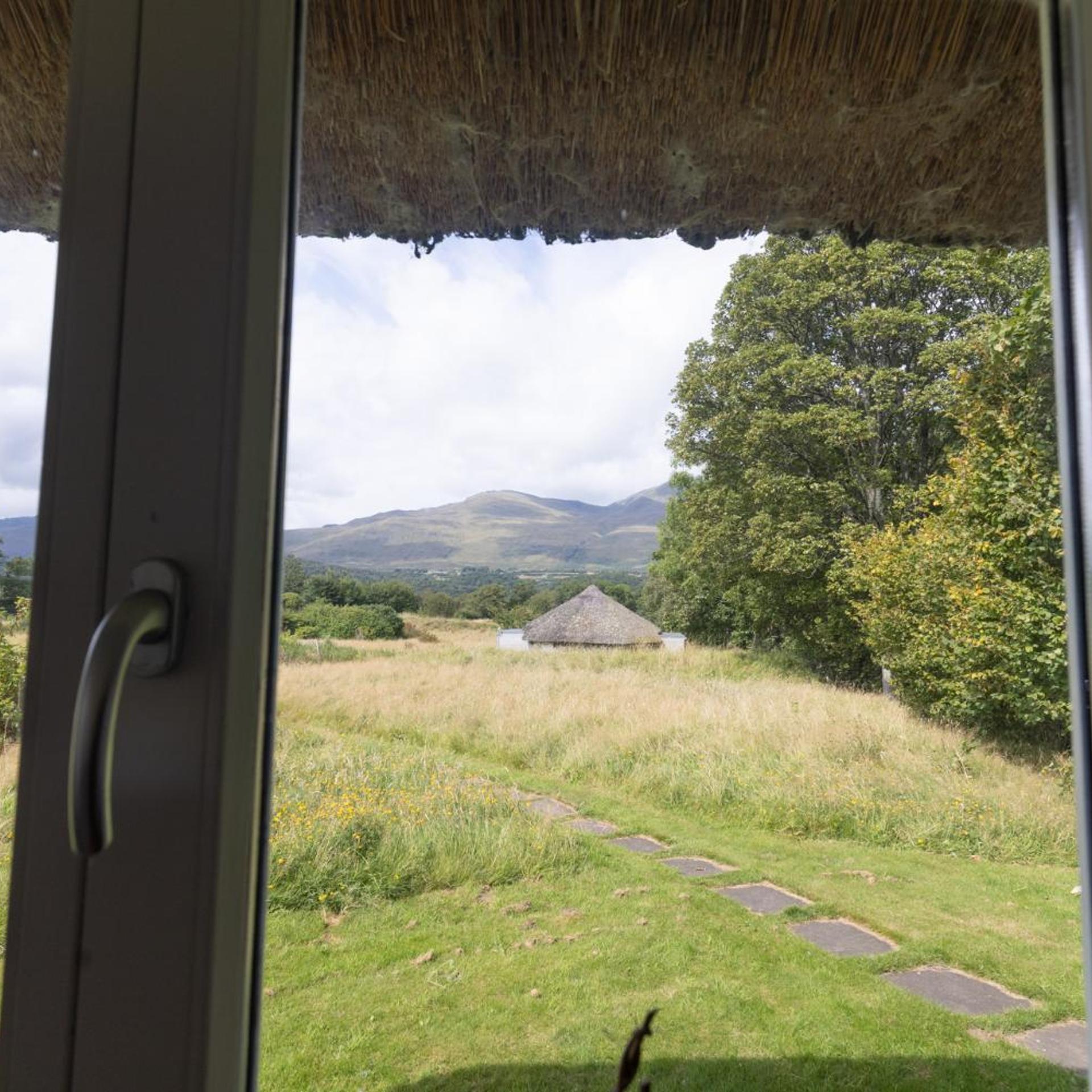 Ardeonaig Hotel 38/50