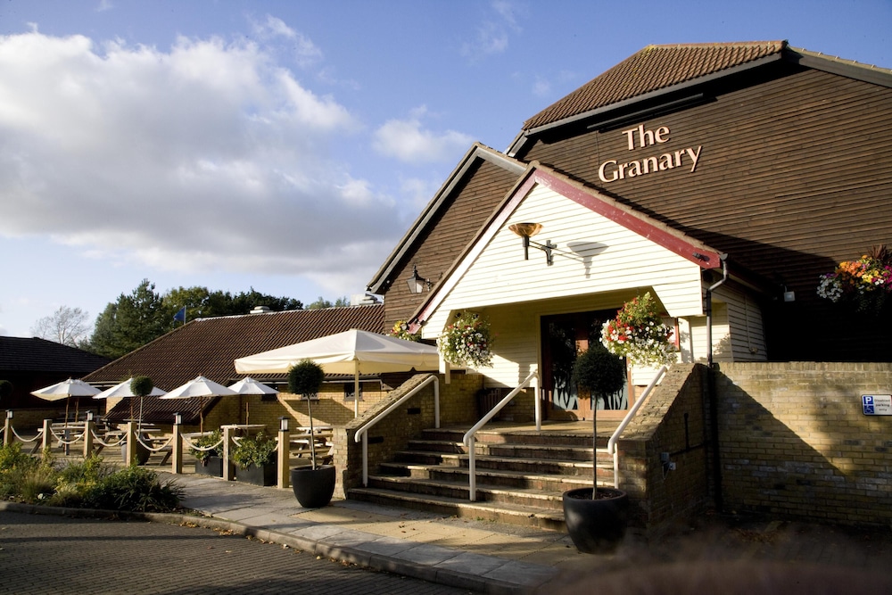 Premier Inn Peterborough (Ferry Meadows) in PETERBOROUGH