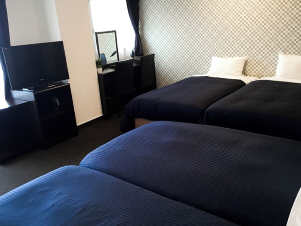 Hotel Livemax BUDGET Fuchu 36/50