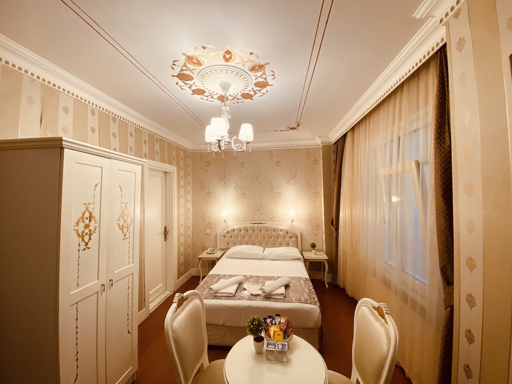 Alyon Hotel Taksim 34/56