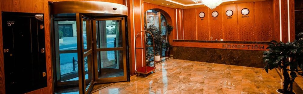 Regal Inn Hotel 27/50
