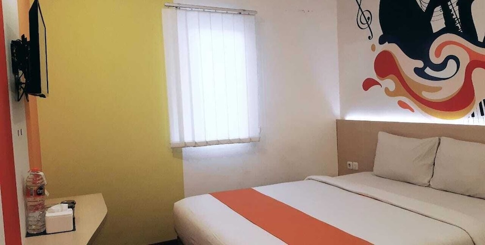 Green Red Hotel Syariah Jombang 14/73