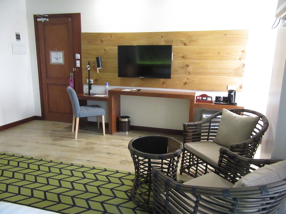 Sweet Home Boutique Hotel 57/72