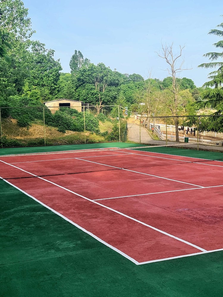 Polonezkoy Country Club 25/50