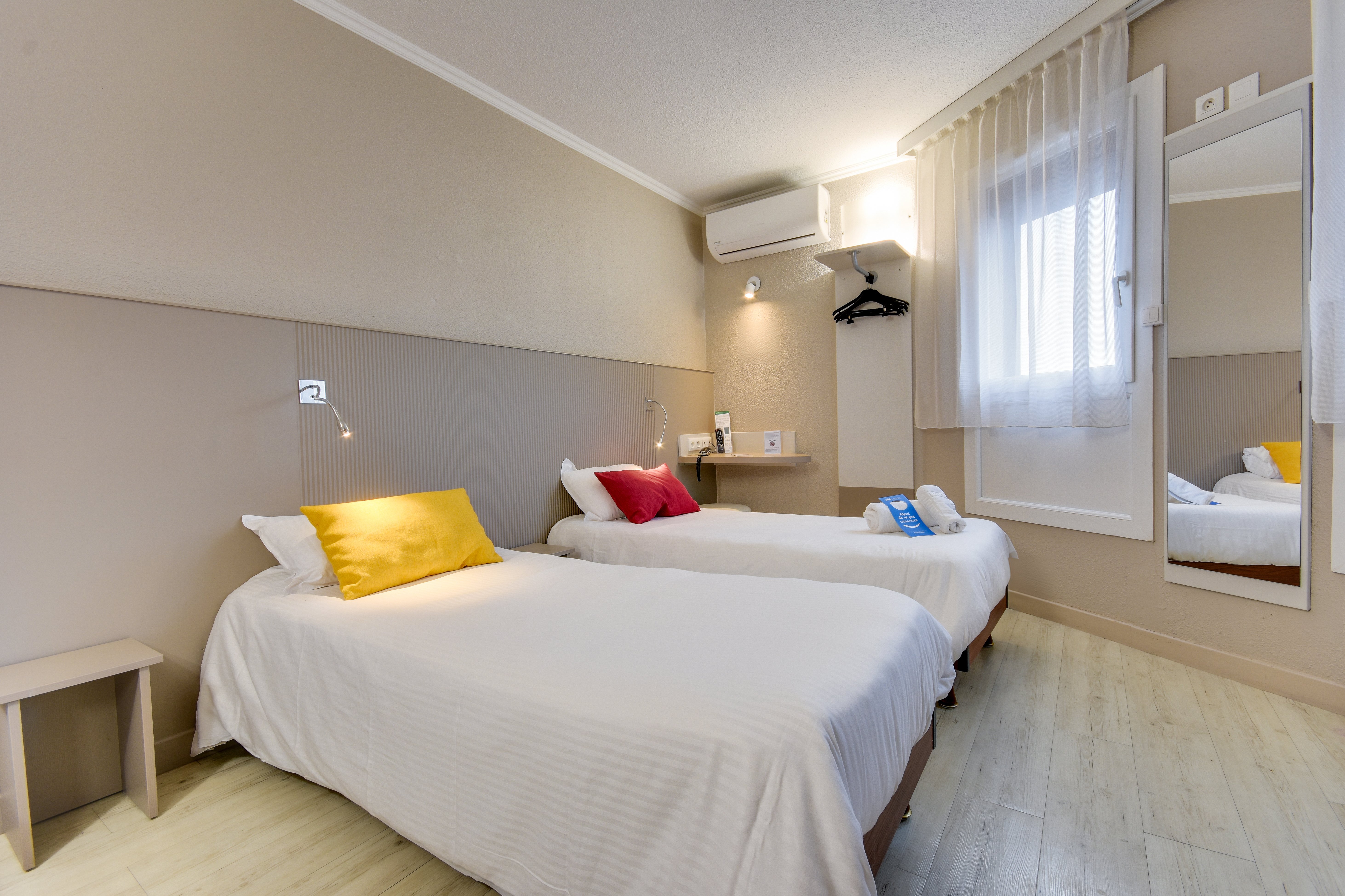 BEST HOTEL LILLE CENTRE 15/37