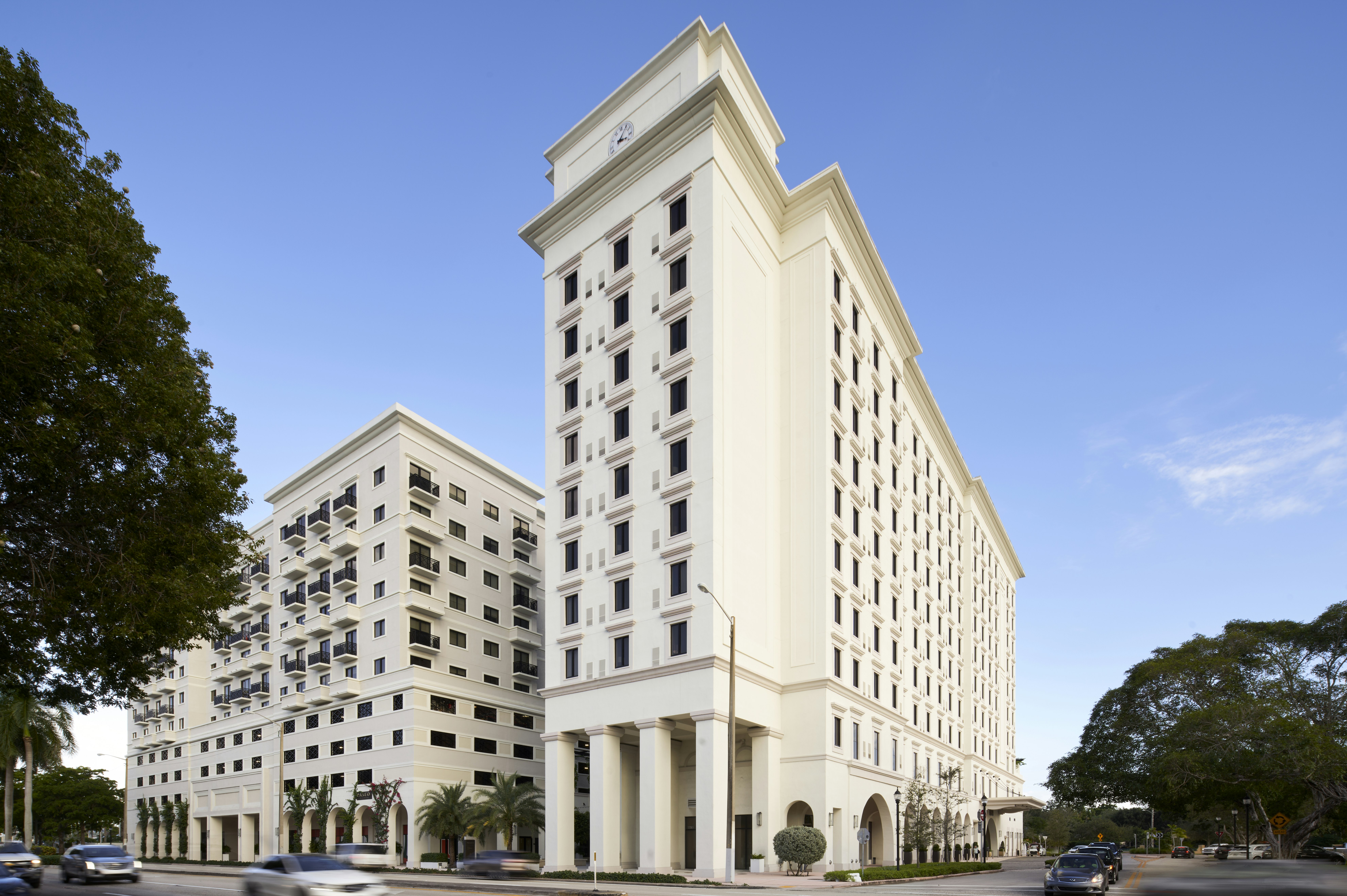 THesis Hotel Miami Coral Gables, Curio Collection by Hilton 5/80