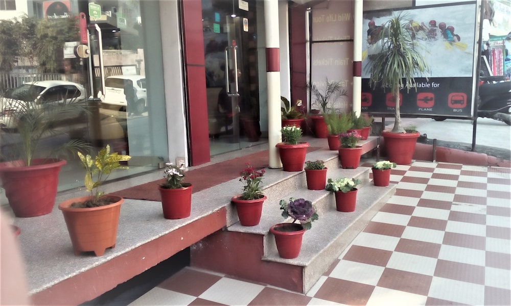 Hotel Ganesha Inn 28/50
