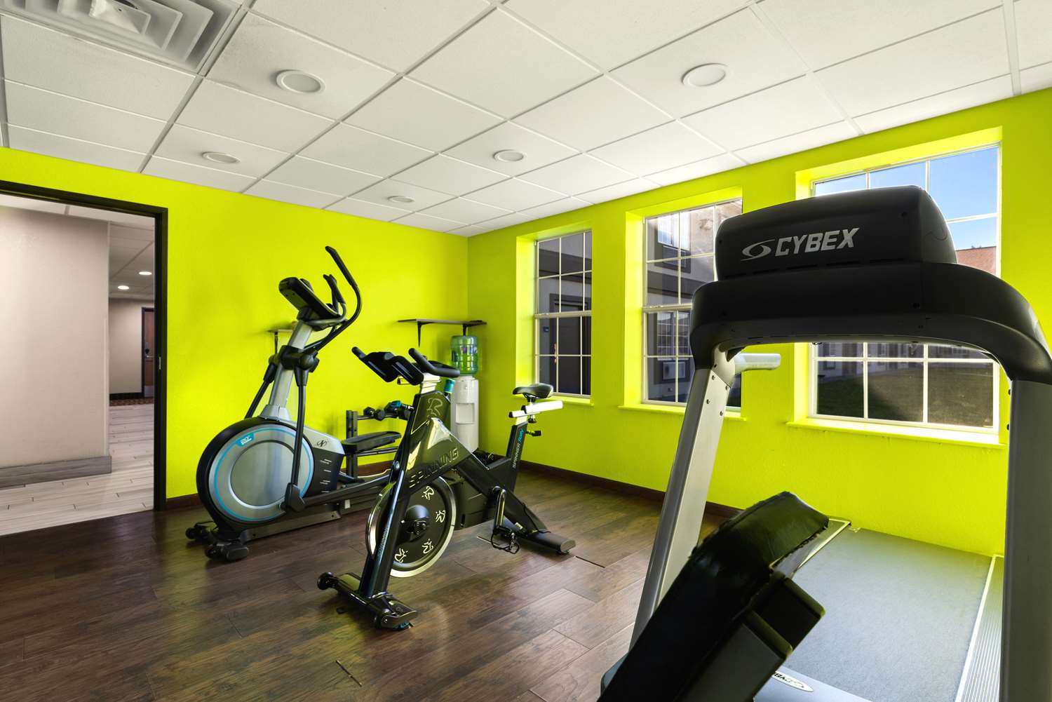 SureStay Plus Hotel by Best Western Tulsa East 7/12