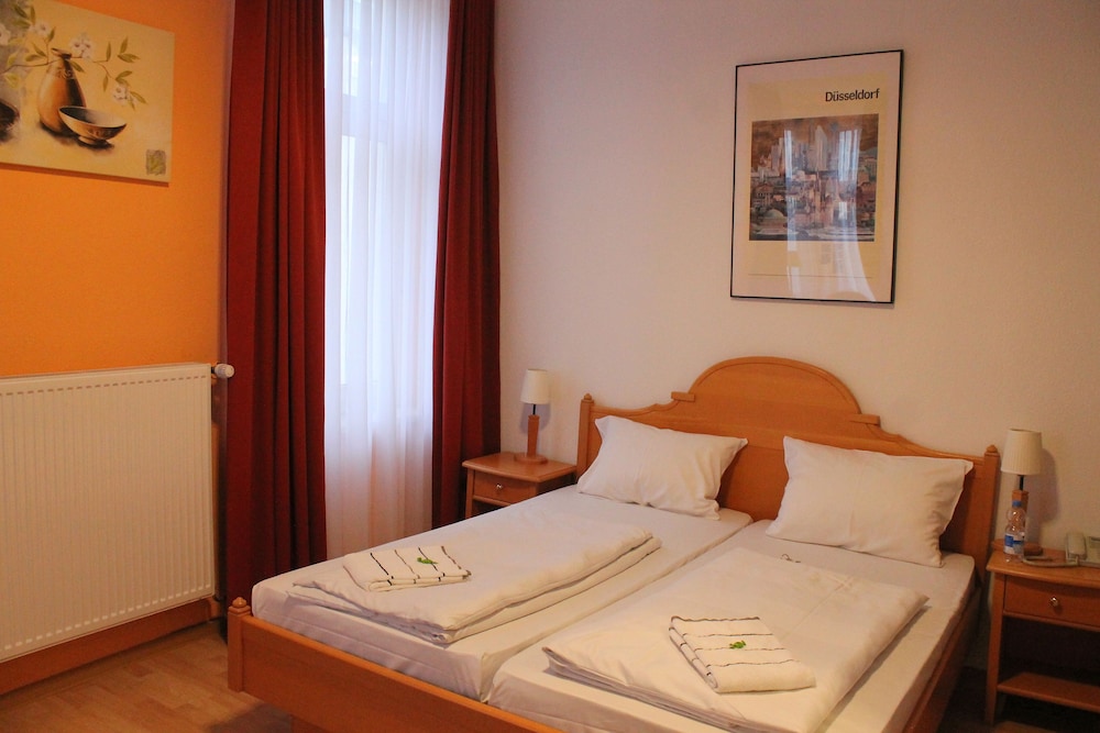 HOTEL WEIDENHOF 12/47