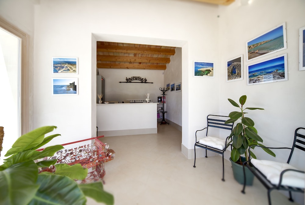 Lobby at Addauro Resort, SIRACUSA