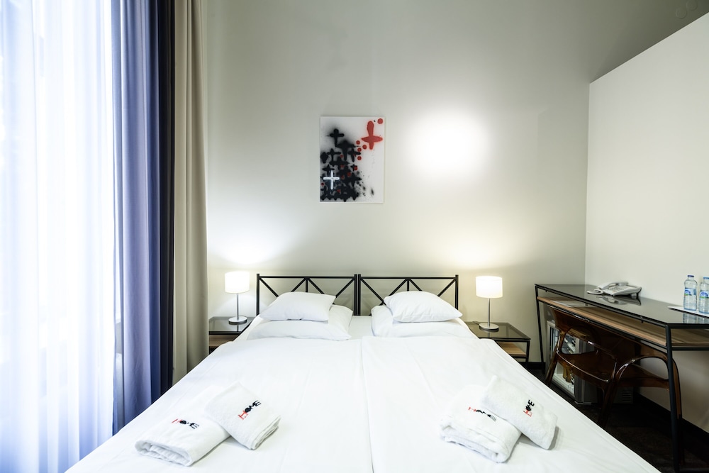Home Aparthotel 21/58