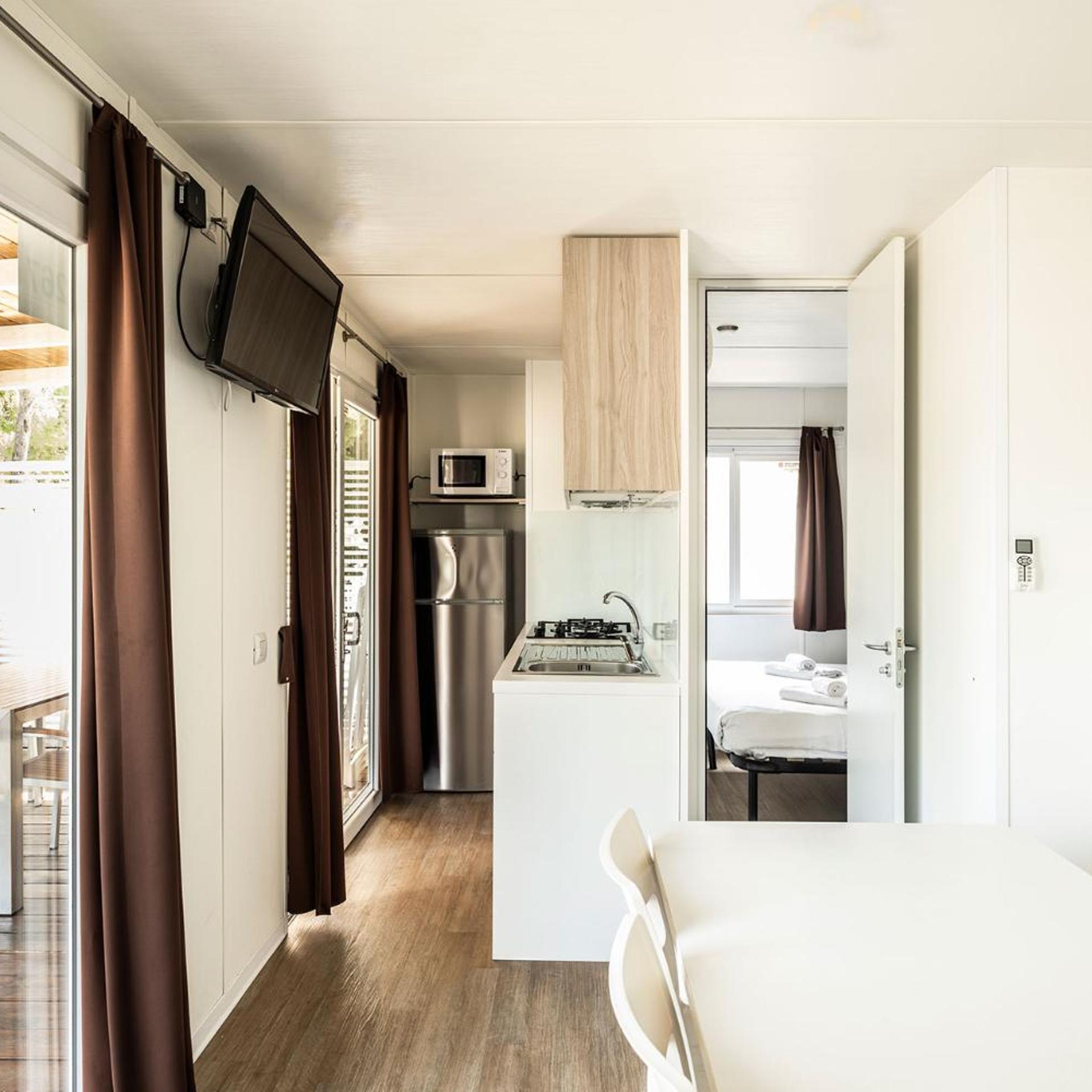 3 Bedrooms, Mobile Home, Premium