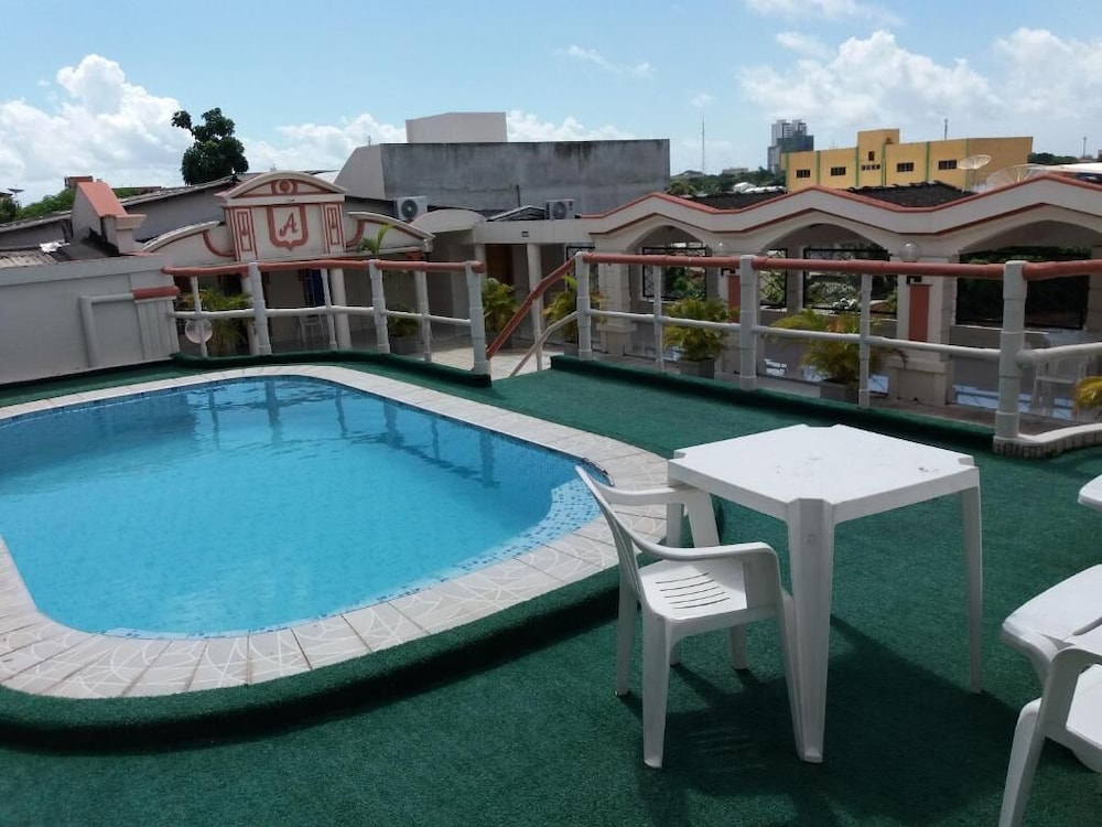 Atalanta Hotel 24/26