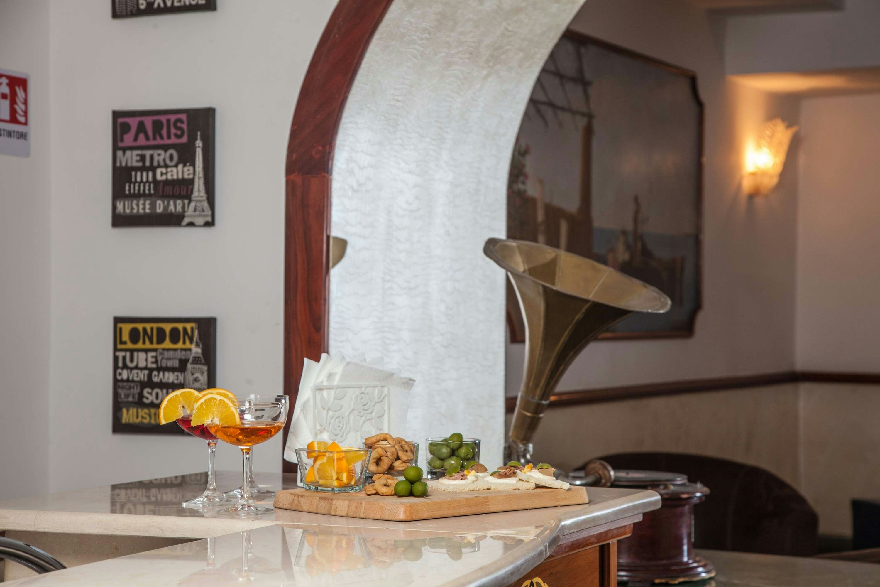 Hotel La Pace 40/59