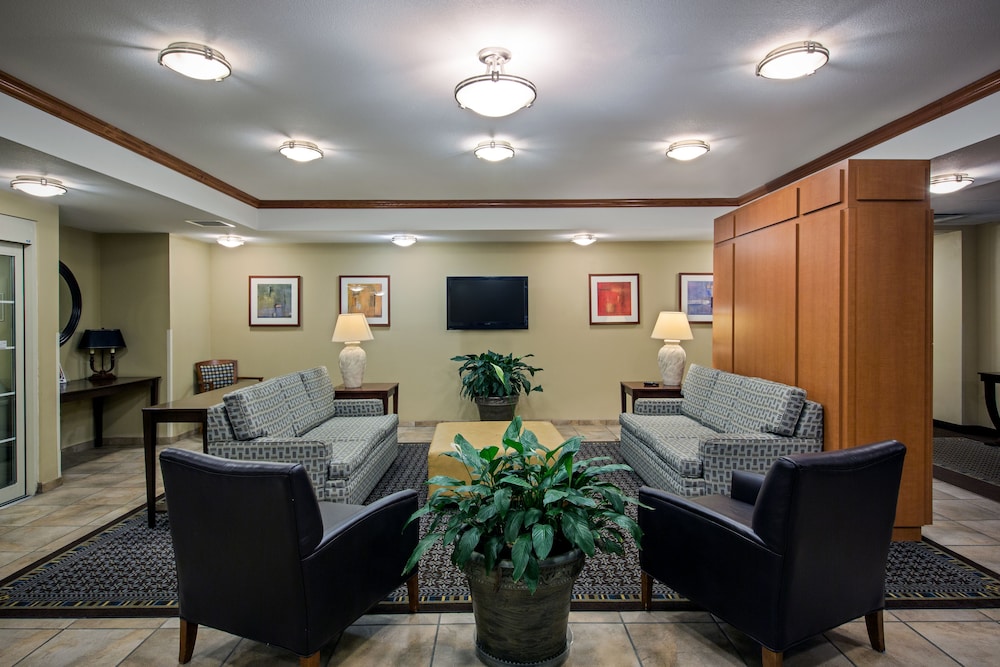 Candlewood Suites Perrysburg 40/53