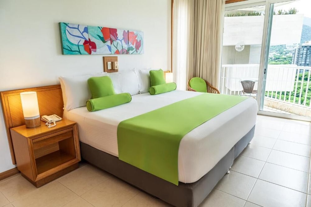 3 BEDROOMS, LUXURY, SUITE