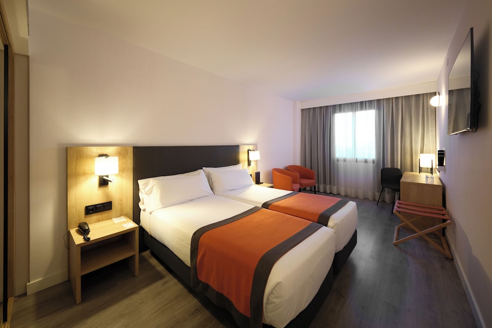 غرفة مفردة بسريرين منفصلين، Catalonia Sabadell Hotel 8/10