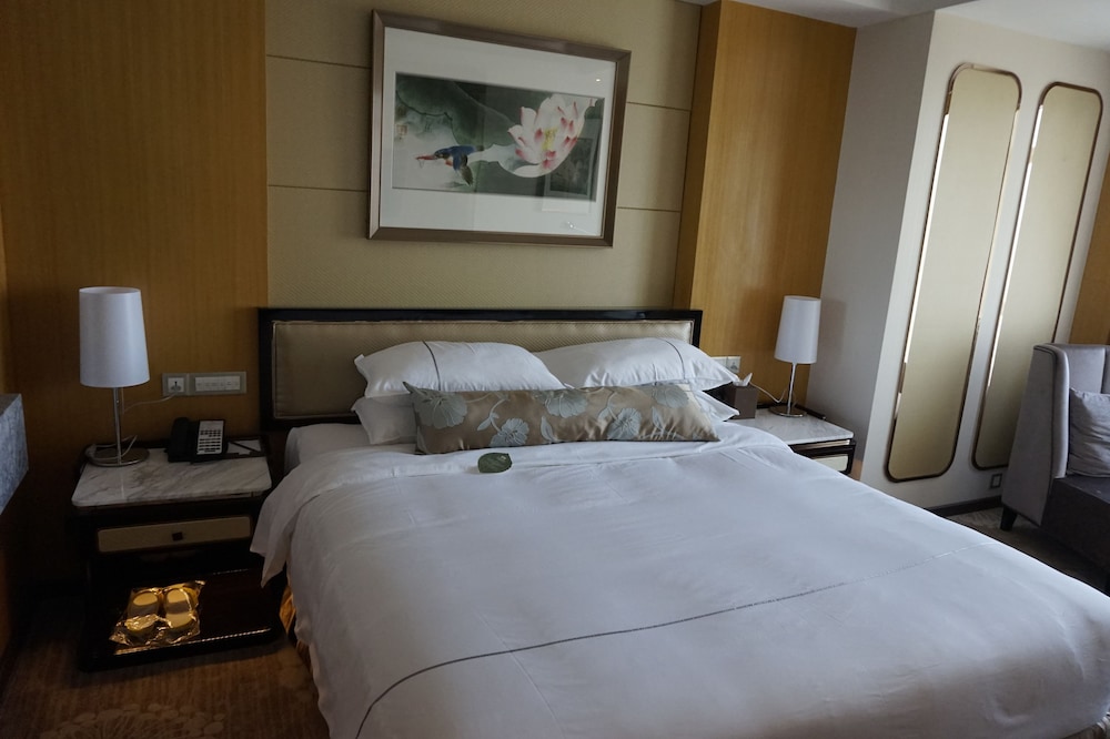Manguo International Hotel 15/40